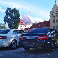 Прокат Mercedes E W212 на весілля