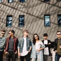 JENNYFER band