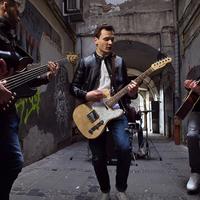 JENNYFER band