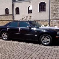 Чорний CHRYSLER 300c