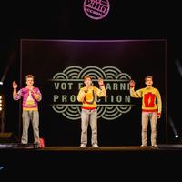 учасники ліги сміху "Vot eti parni"