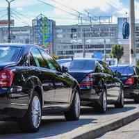оренда авто на весілля