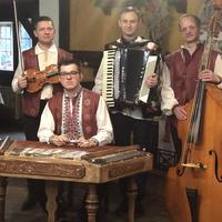 Ансамбль карпатських музик "Бескид"