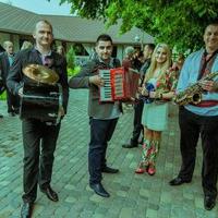 BAND  VOVA_&_COMPANY