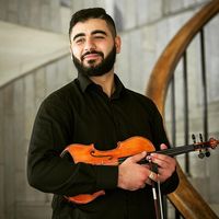 Скрипач Эмиль Алиев