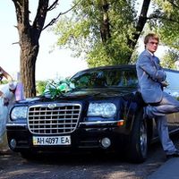 016 Лимузин Chrysler 300C черный