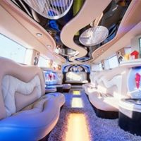 023 Лимузин Hummer H2 белый аренда