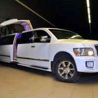 028 Лімузин Infiniti QX56 оренда