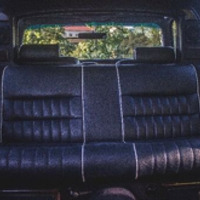 052 Лімузин Lincoln Town Car оренда