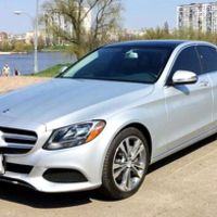 109 Mercedes С300 сріблястий оренда авто