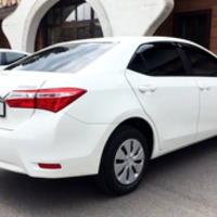 050 Toyota Corolla аренда авто