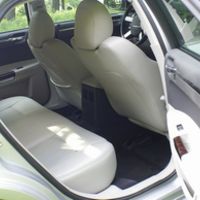 138 Chrysler 300C серебристый прокат