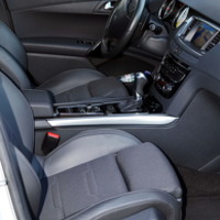 144 Peugeot 508GT білий оренда авто з во