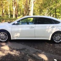 147 Toyota Avalon белая аренда Киев
