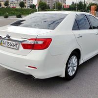 152 Toyota Camry V50 белая прокат авто