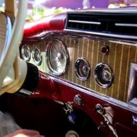 206 Ретро автомобиль Chayka GAZ-13 черна