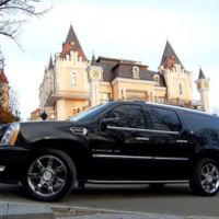 246 Внедорожник Cadillac Escalade черный