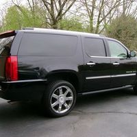 246 Внедорожник Cadillac Escalade черный