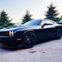267 Dodge Challenger RT 2018 года 5.7 л