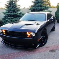267 Dodge Challenger RT 2018 года 5.7 л