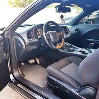 267 Dodge Challenger RT 2018 года 5.7 л