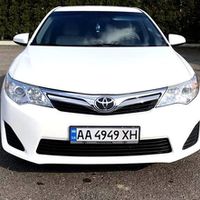 072 Toyota Camry V50 белая прокат авто
