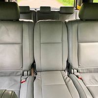 237 Внедорожник Toyota Sequoia серебро