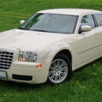130 Chrysler 300C ванильный прокат