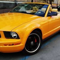 159 Кабриолет Ford Mustang GT оранжевый