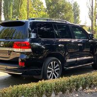 254 Внедорожник Toyota Land Cruiser 200