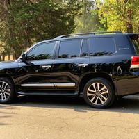 254 Внедорожник Toyota Land Cruiser 200