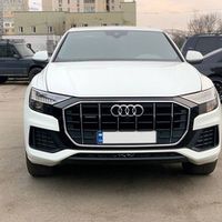 037 Внедорожник Audi Q8 S Line белая