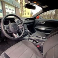 121 Ford Mustang GT 3.7 красный спорткар