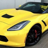 11Кабриолет Chevrolete Corvette Stingray