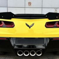 11Кабриолет Chevrolete Corvette Stingray