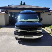 378Микроавтобус Chevrolet Express Limite