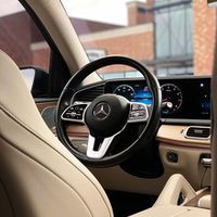 374  Bнедорожник Mercedes GLE 350