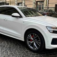 037 Внедорожник Audi Q8 S Line белая
