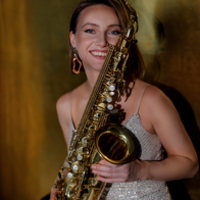 саксофоністка IRYNA_SAX