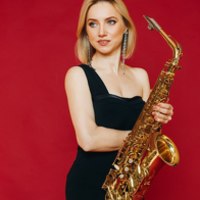саксофоністка IRYNA_SAX