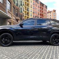 201 Volkswagen Atlas аренда внедорожника