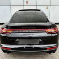 191Прокат Porsche Panamera 4S E-Hybrid