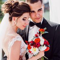 Ivory flowers & decor