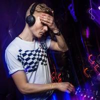 DJ