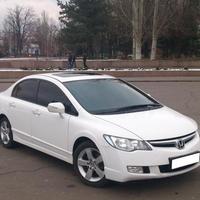 Автомобіль для весілля Honda Civic