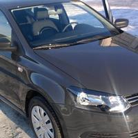 Volkswagen Polo Sedan Весільний Кортеж