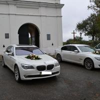 Весільний кортеж  автомобілями преміум класу BMW