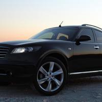 Весільний кортеж INFINITI FX35
