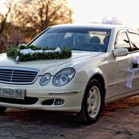 Мерседес W211