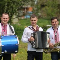 Музичний гурт "Два з Половиною Кума"